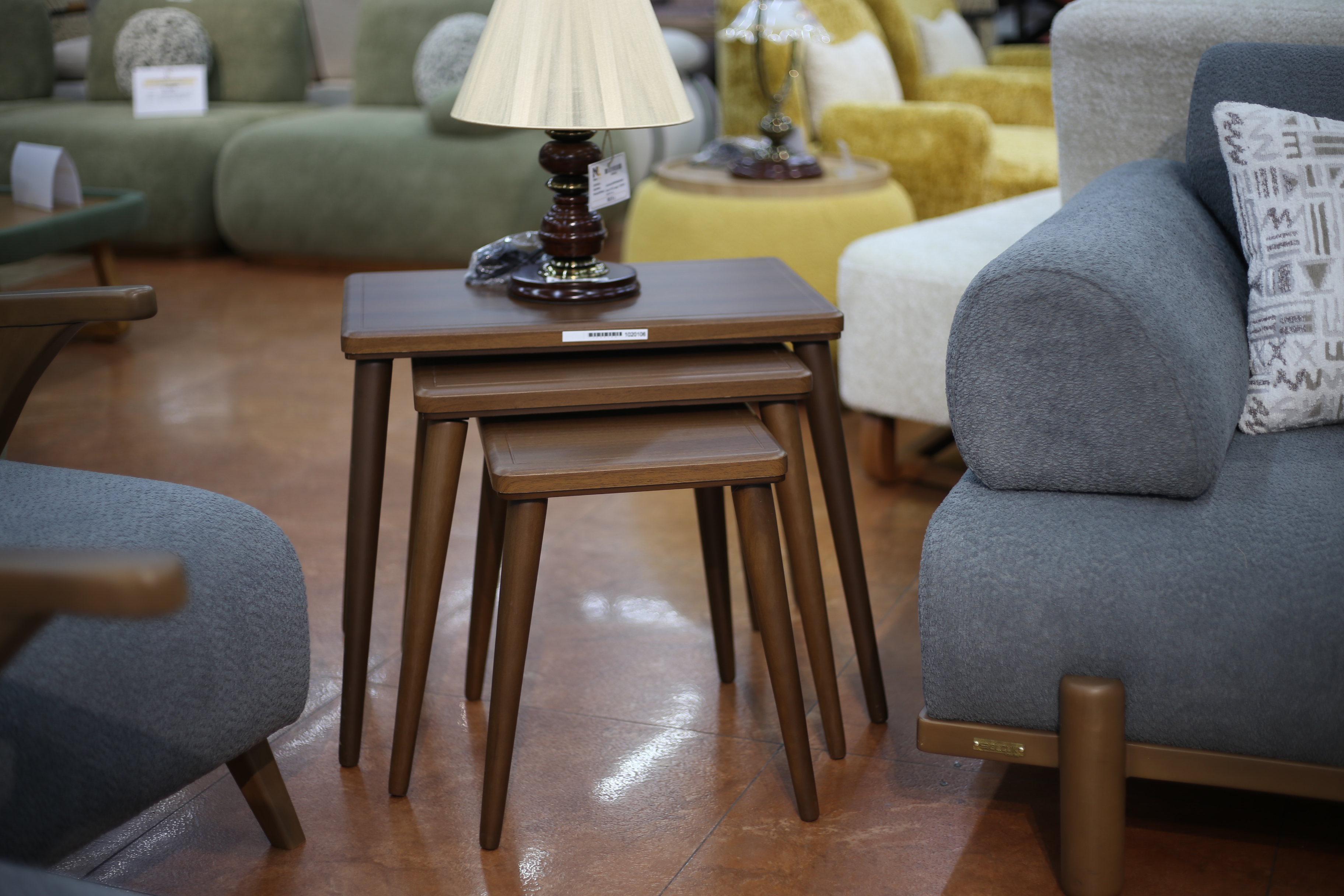 ყავის  მაგიდა 2