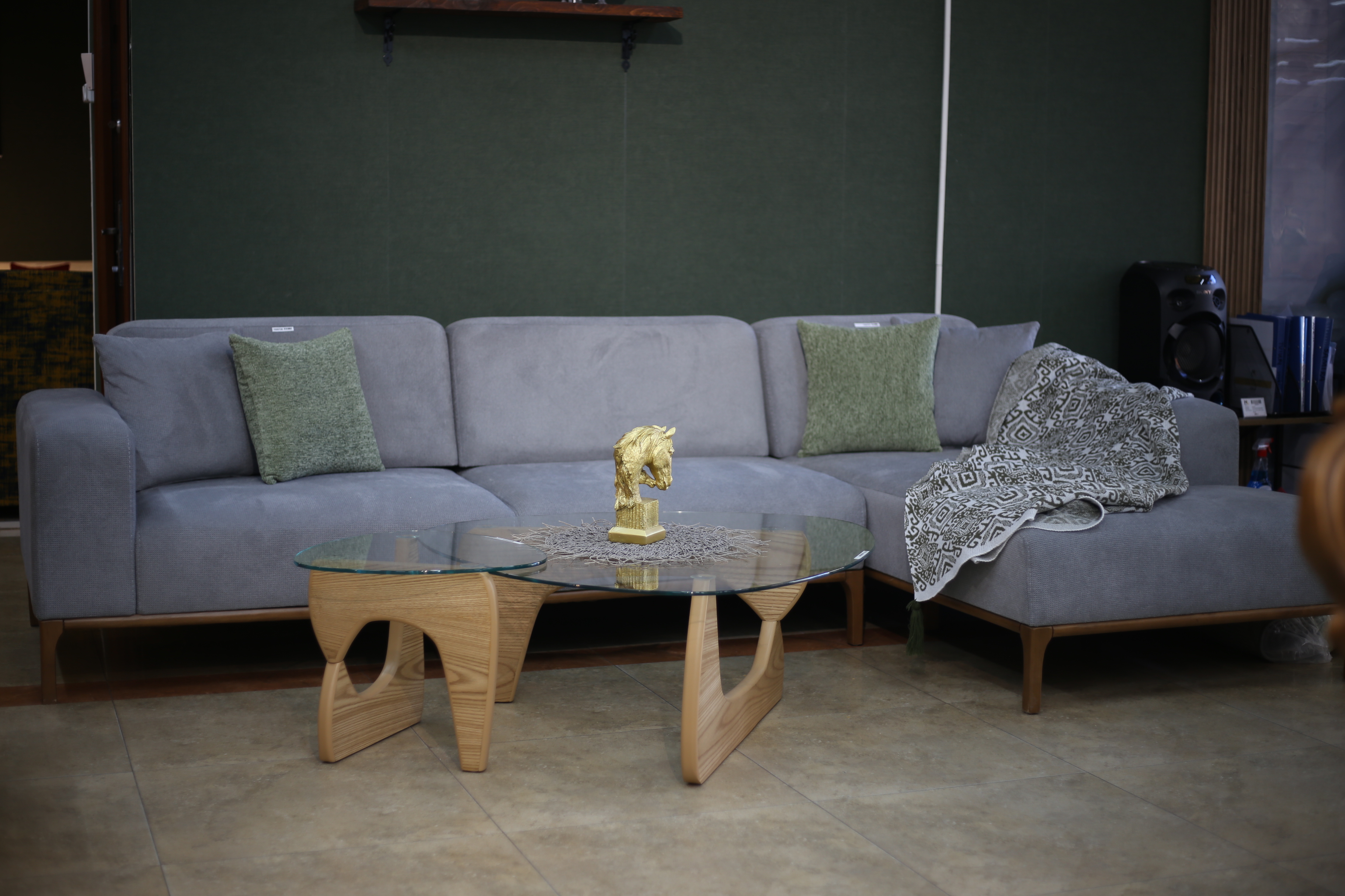 დივანი L კუთხე 5