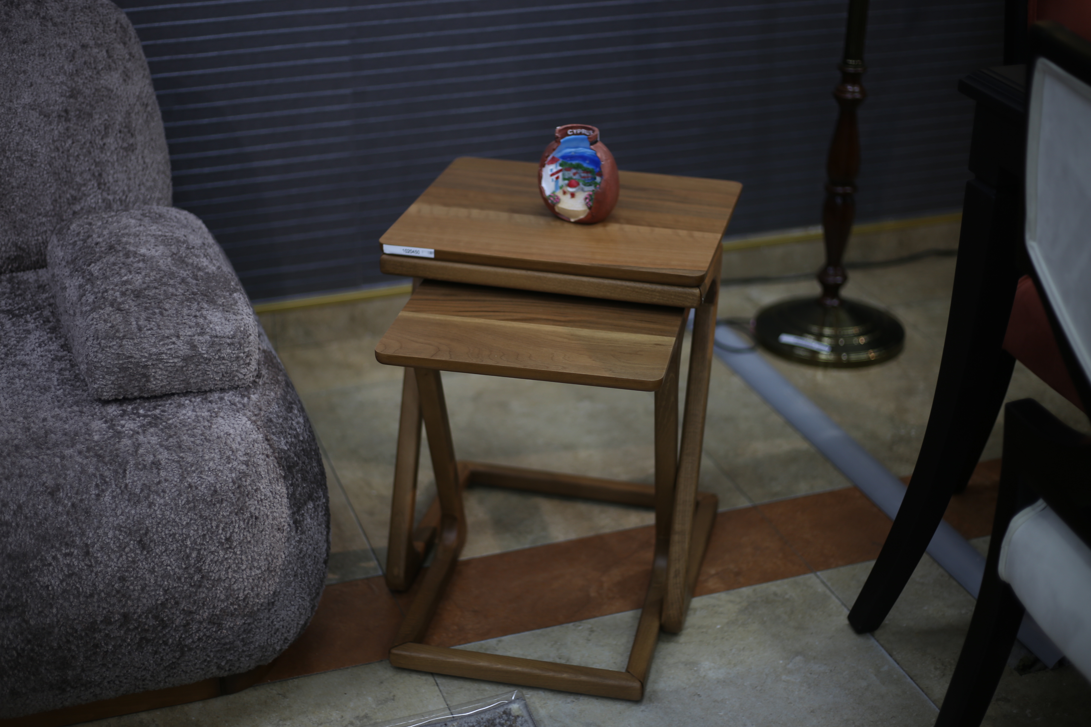 ყავის მაგიდა 3