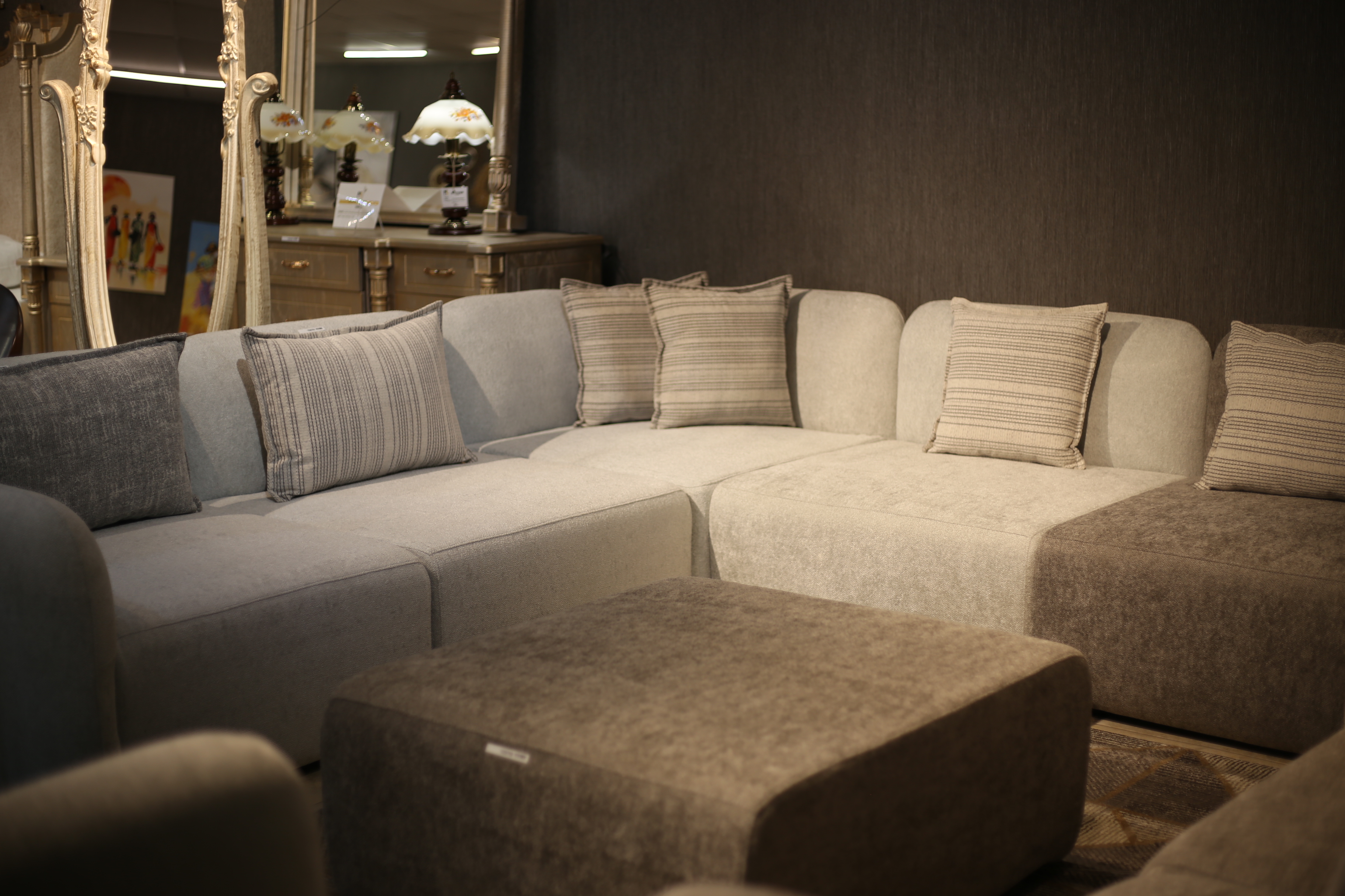 მისაღები ავეჯის კომპექტი 2