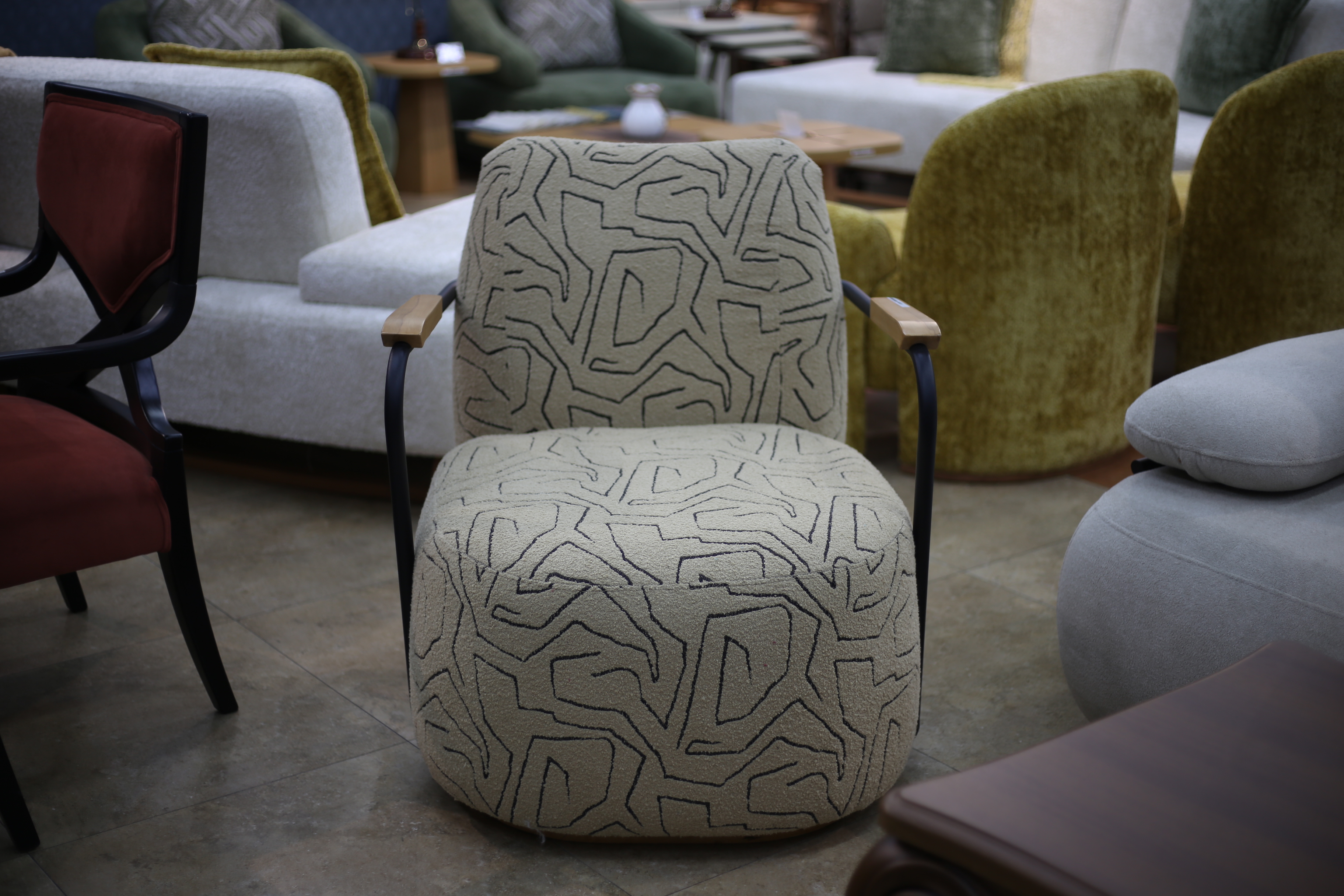 დივანი 2 სავარძლით 7