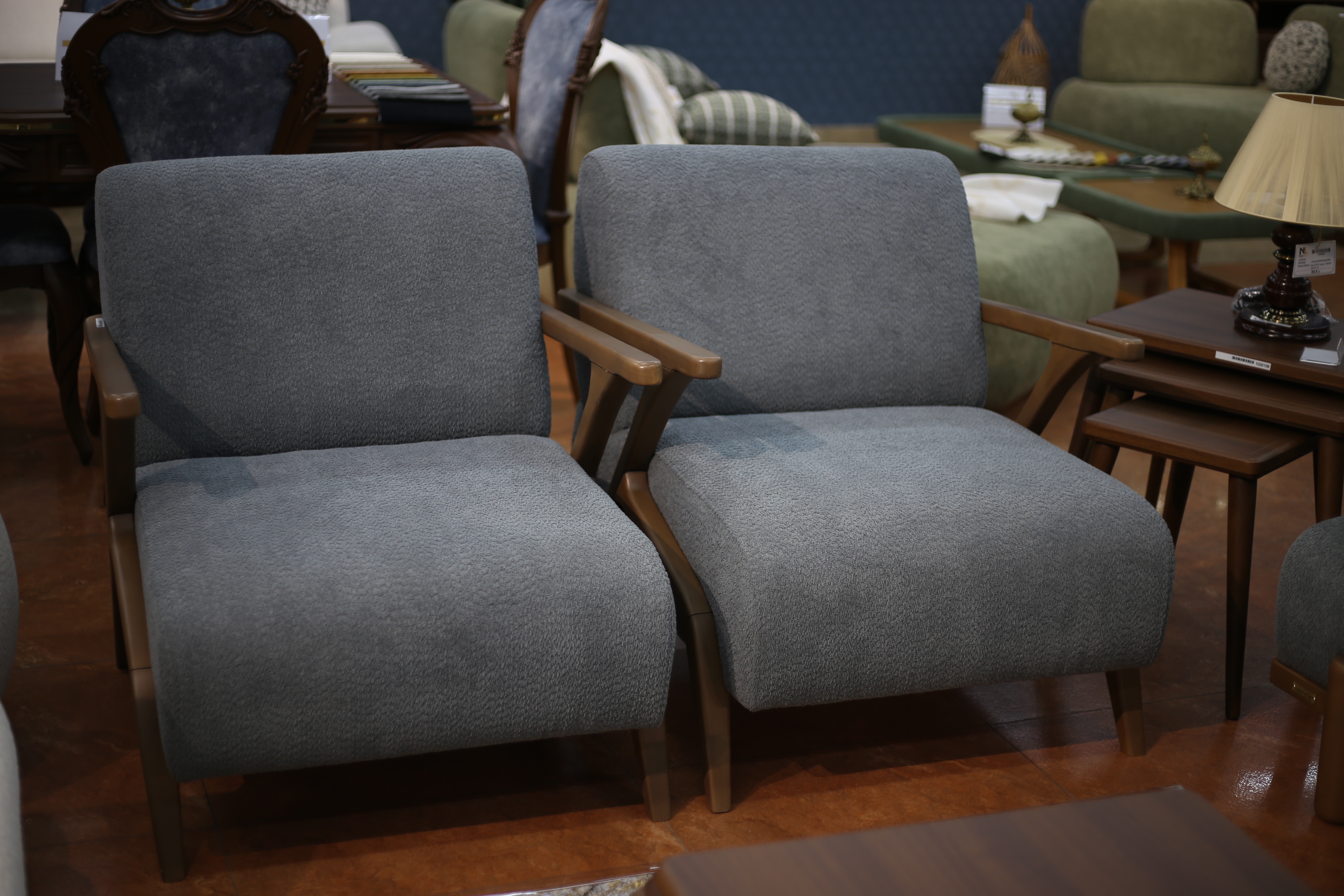 დივანი სავარძლებით 7