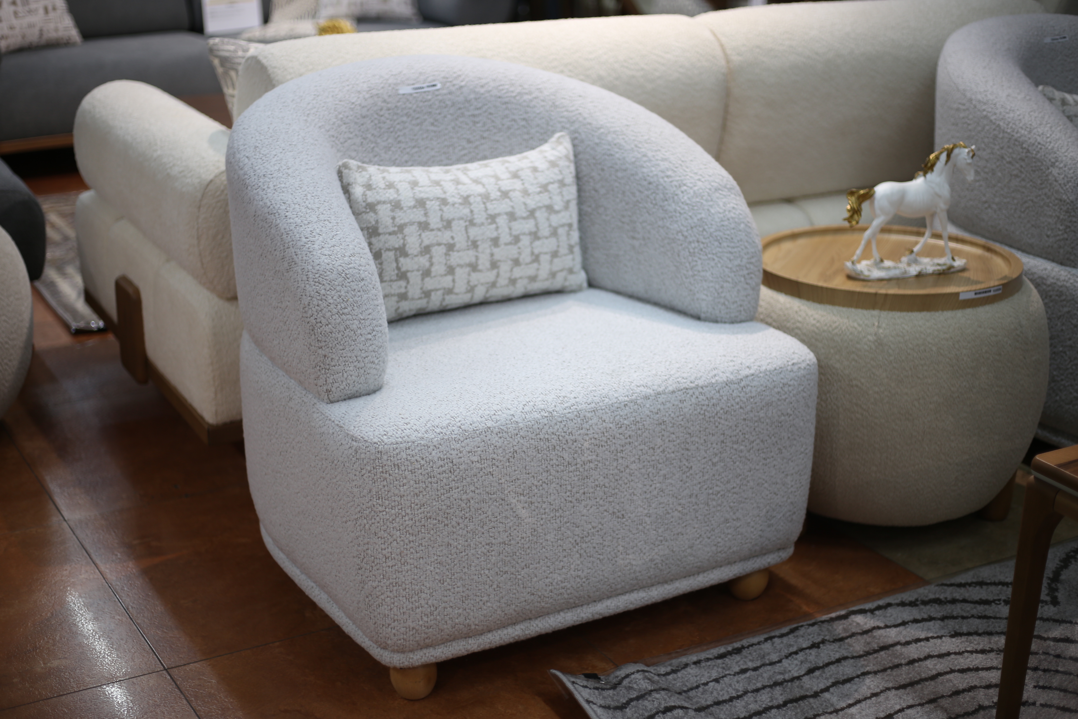 რკალისებრი დივანი 9