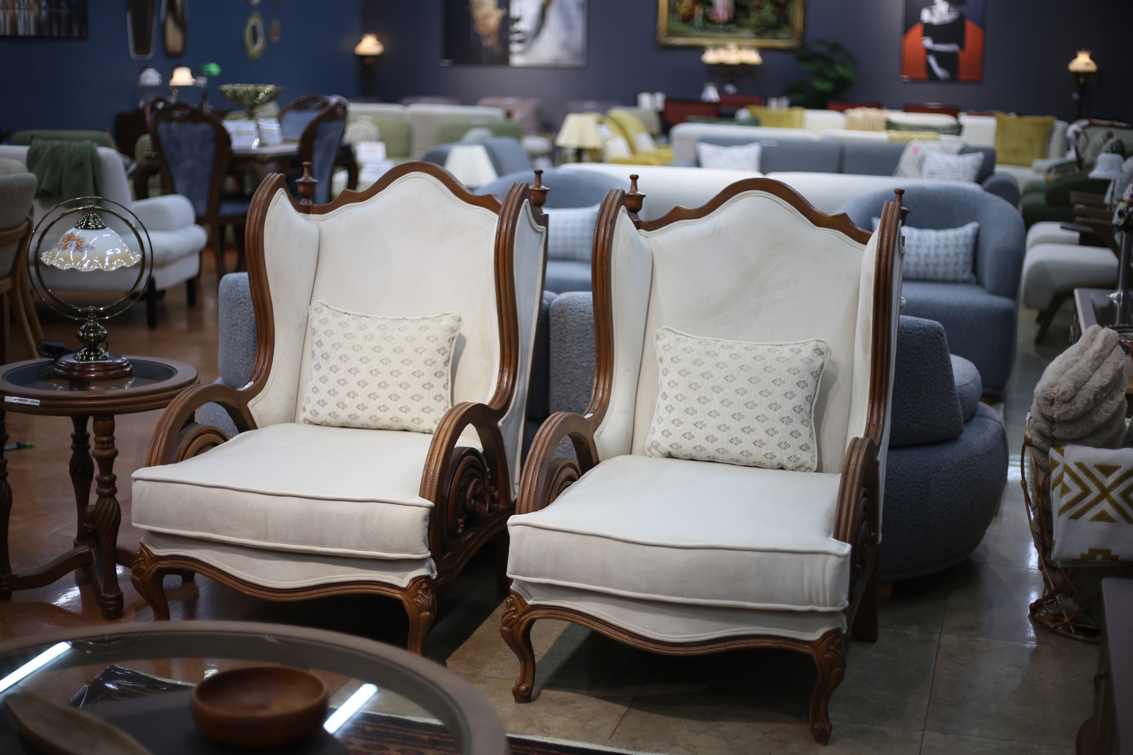 მისაღები ოთახის დივნის კომპლექტი 2