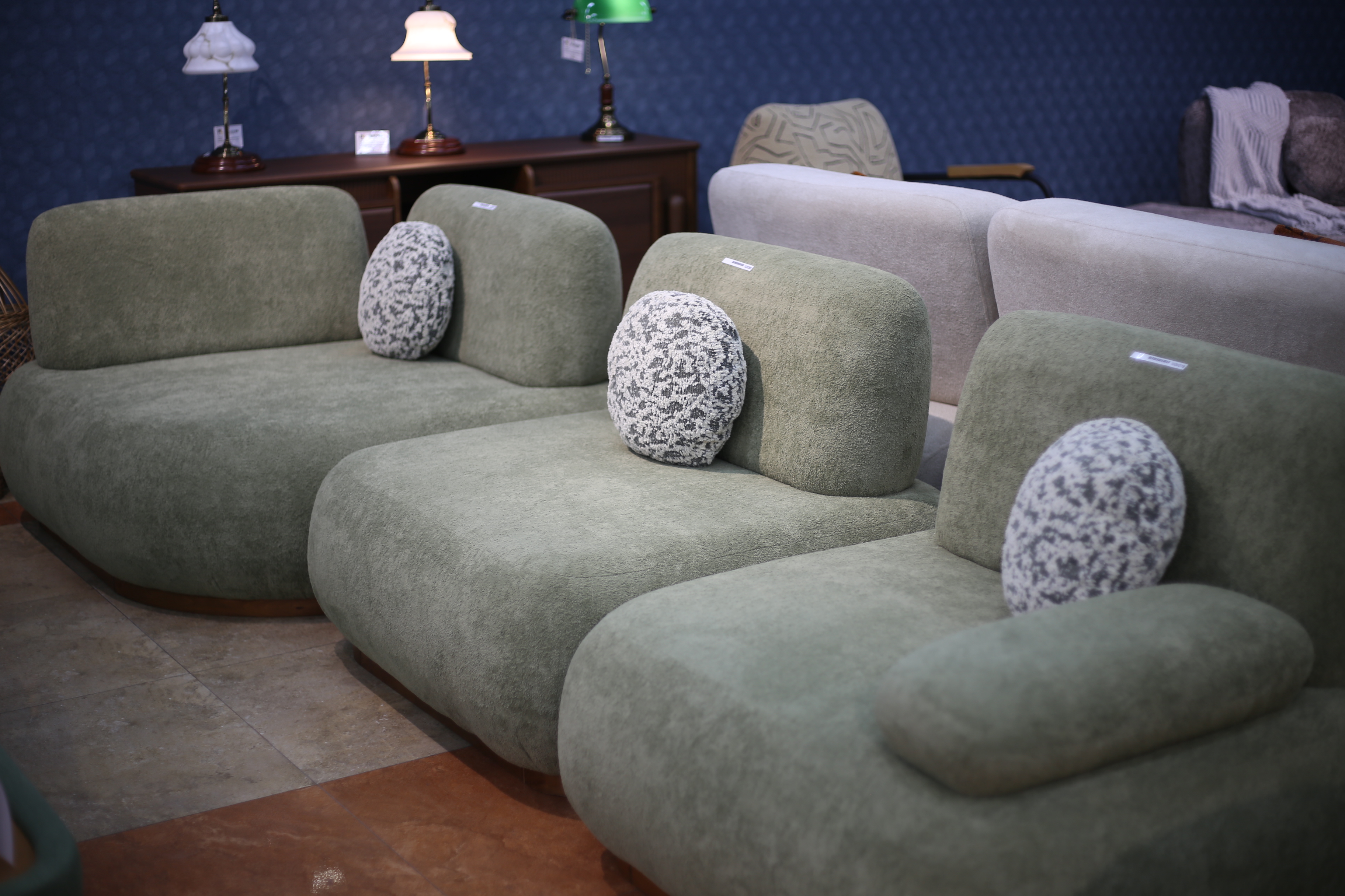 კუთხის დივანი 3